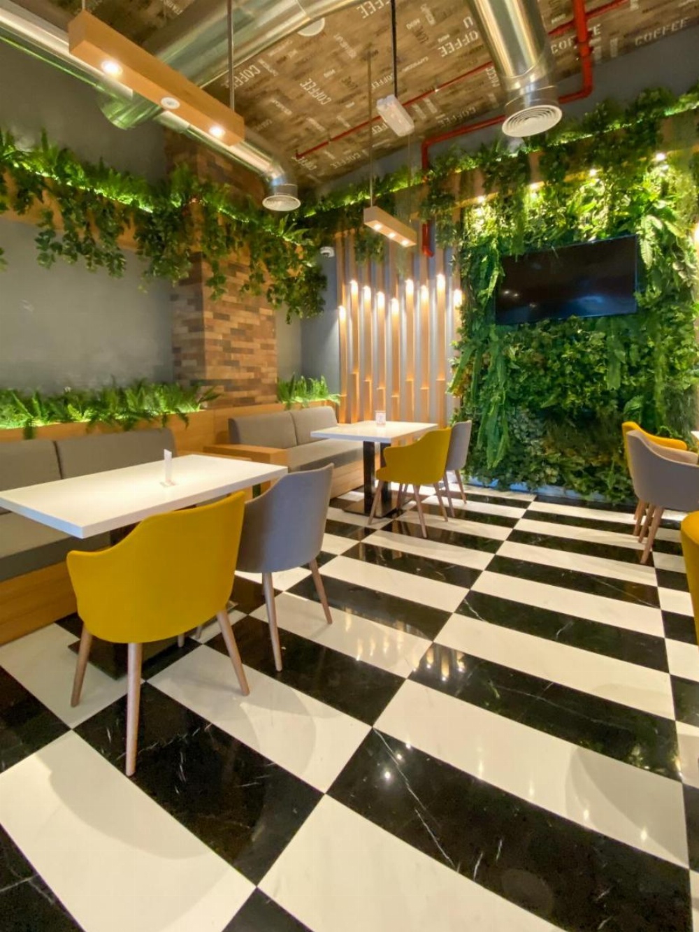 Imperial Suites Hotel